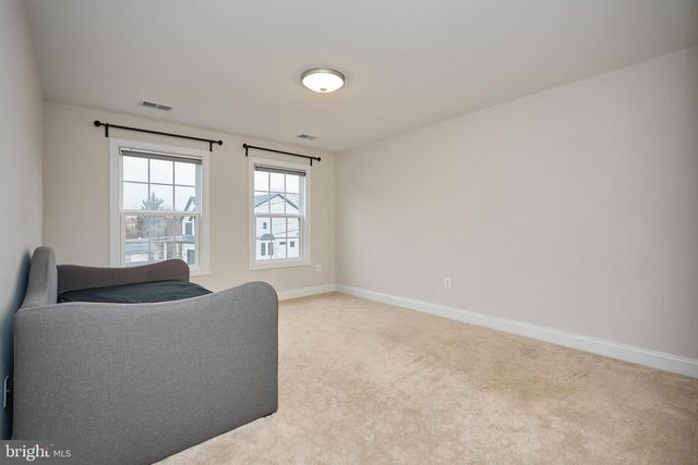 2905 RANDOM RD, Falls Church, VA 22042