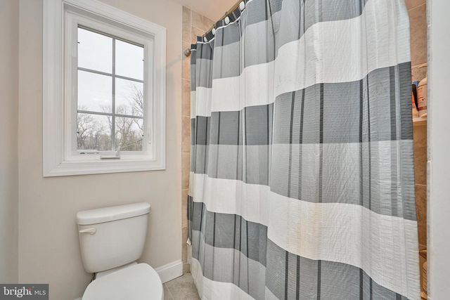 2905 RANDOM RD, Falls Church, VA 22042