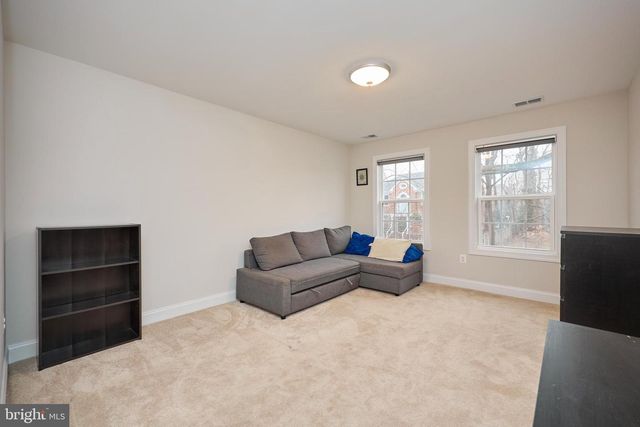 2905 RANDOM RD, Falls Church, VA 22042