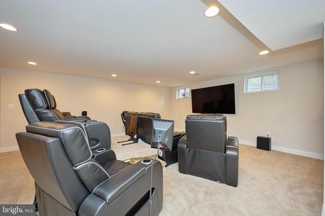 2905 RANDOM RD, Falls Church, VA 22042