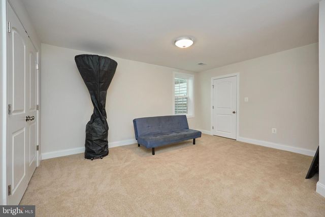 2905 RANDOM RD, Falls Church, VA 22042