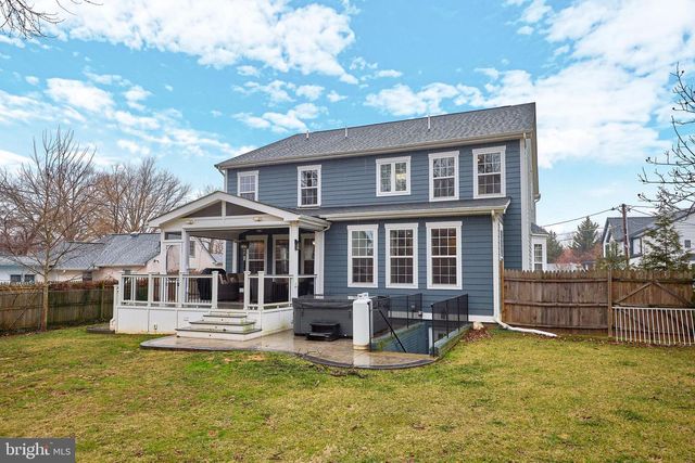 2905 RANDOM RD, Falls Church, VA 22042