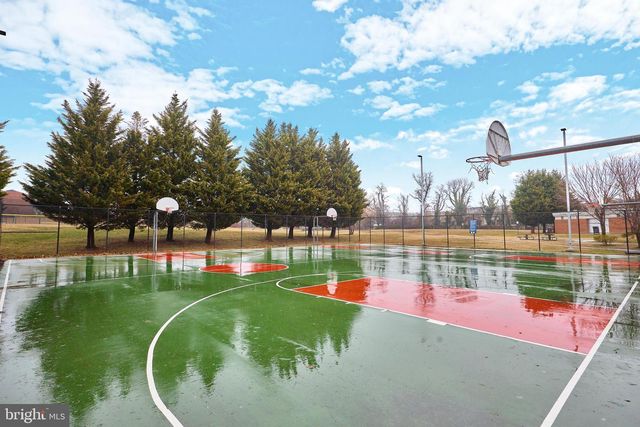 2905 RANDOM RD, Falls Church, VA 22042