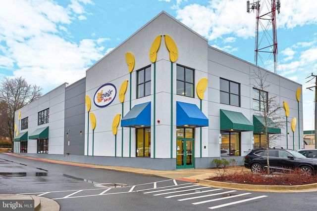 2905 RANDOM RD, Falls Church, VA 22042