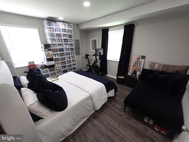 910 HIGHVIEW DR, Capitol Heights, MD 20743