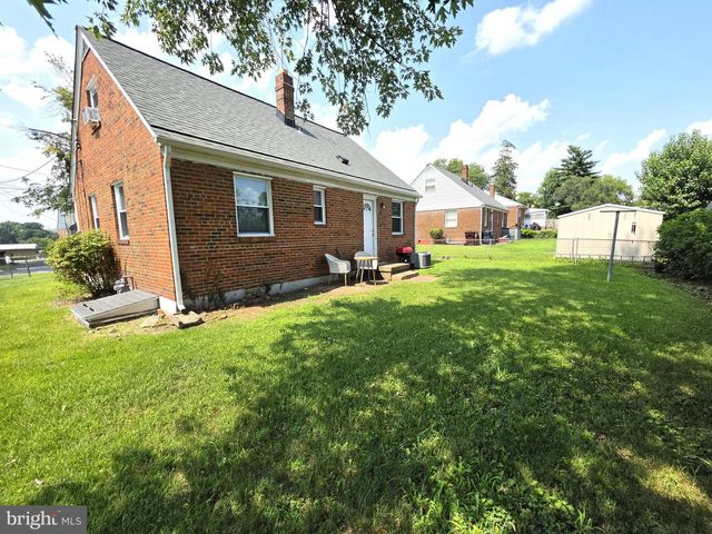 910 HIGHVIEW DR, Capitol Heights, MD 20743