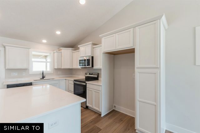 4305 NE 5th Street, Ankeny, IA 50021