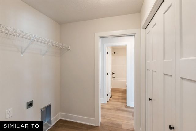 4305 NE 5th Street, Ankeny, IA 50021