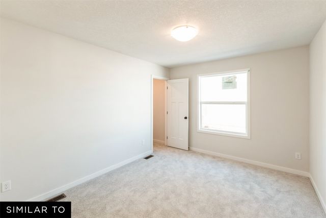 4305 NE 5th Street, Ankeny, IA 50021