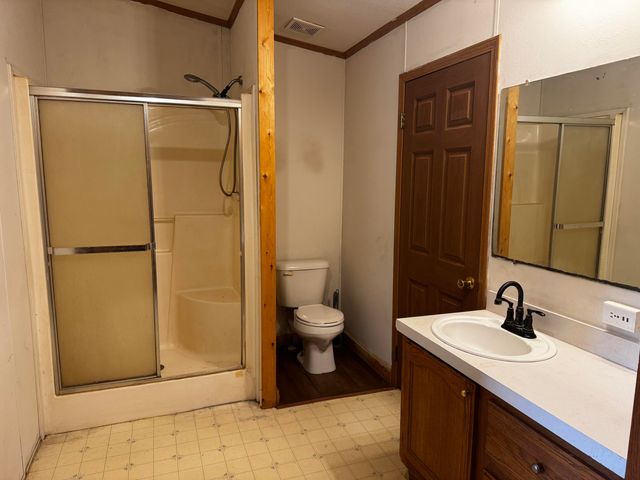 3917 County Road 4220, West Plains, MO 65775