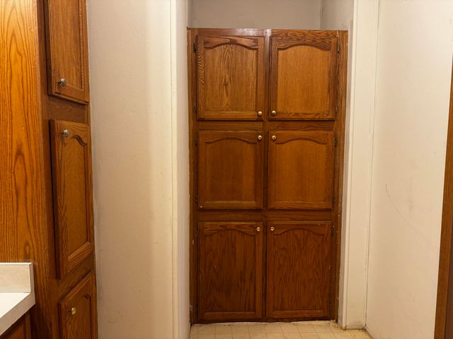 3917 County Road 4220, West Plains, MO 65775