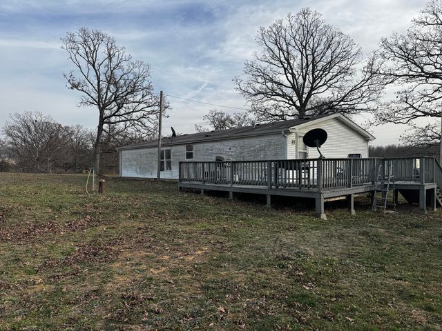 3917 County Road 4220, West Plains, MO 65775
