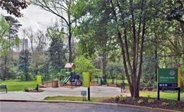 1701 Cedar Chase Lane NE, Atlanta, GA 30324