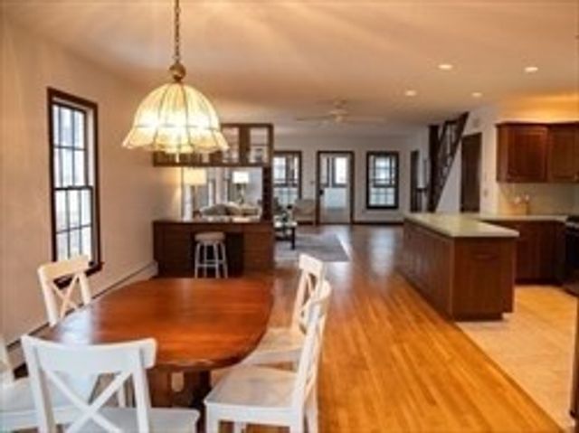 23 Gunrock Ave, Hull, MA 02045