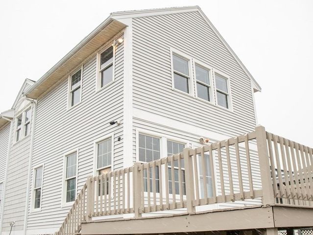 23 Gunrock Ave, Hull, MA 02045