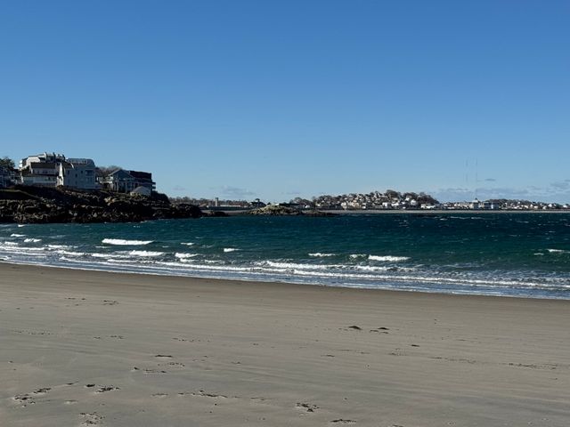 23 Gunrock Ave, Hull, MA 02045