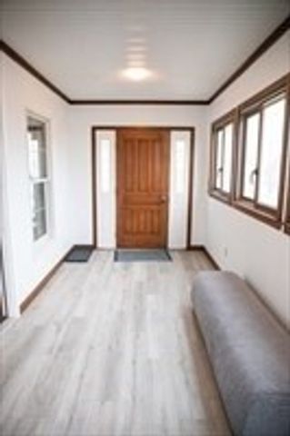 23 Gunrock Ave, Hull, MA 02045