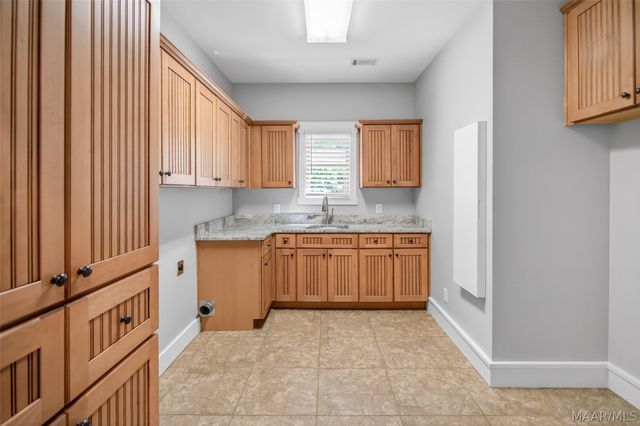 291 MOORE Drive, Cecil, AL 36013