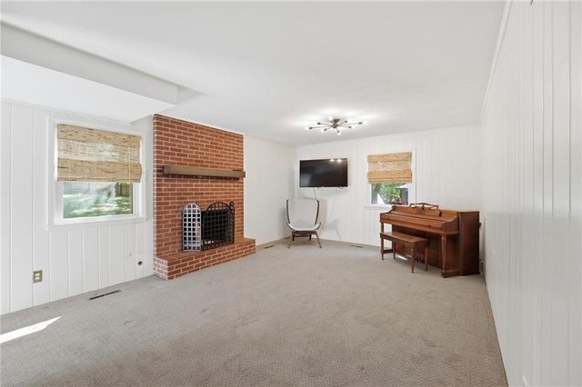 5405 W 80th Street, Prairie Village, KS 66208