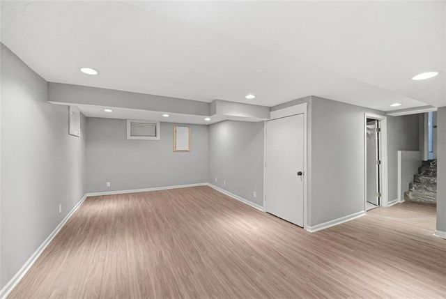 5405 W 80th Street, Prairie Village, KS 66208