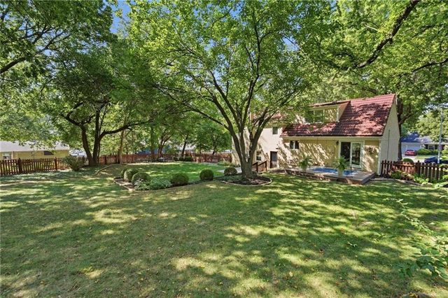 5405 W 80th Street, Prairie Village, KS 66208