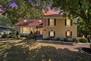 5405 W 80th Street, Prairie Village, KS 66208