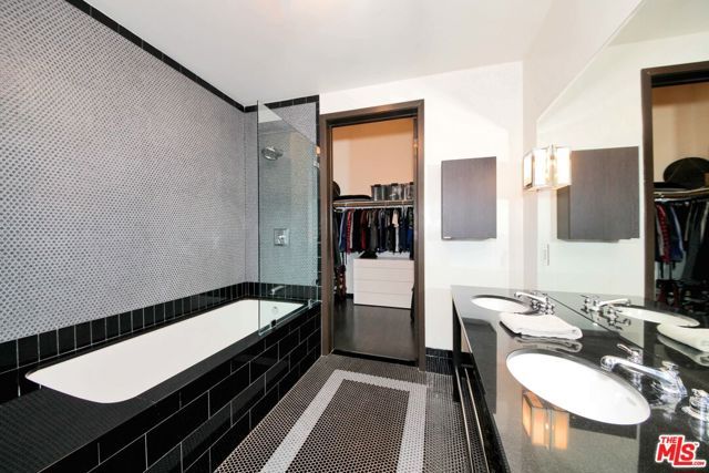 1645 N VINE Street 603, Los Angeles, CA 90028