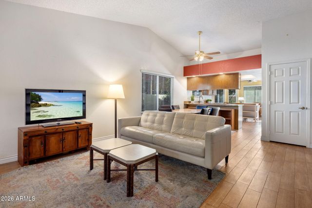 542 S HIGLEY Road 54, Mesa, AZ 85206