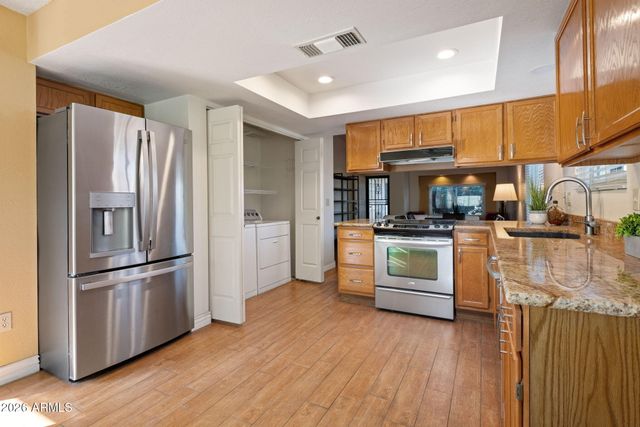 542 S HIGLEY Road 54, Mesa, AZ 85206