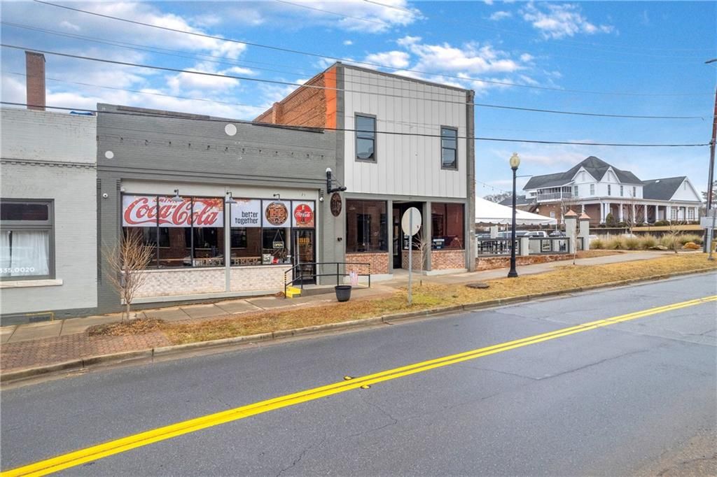 71 State Street, Commerce, GA 30529