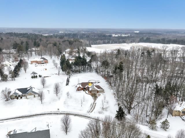 3400 WYNDING RIDGE WAY, Green Bay, WI 54313