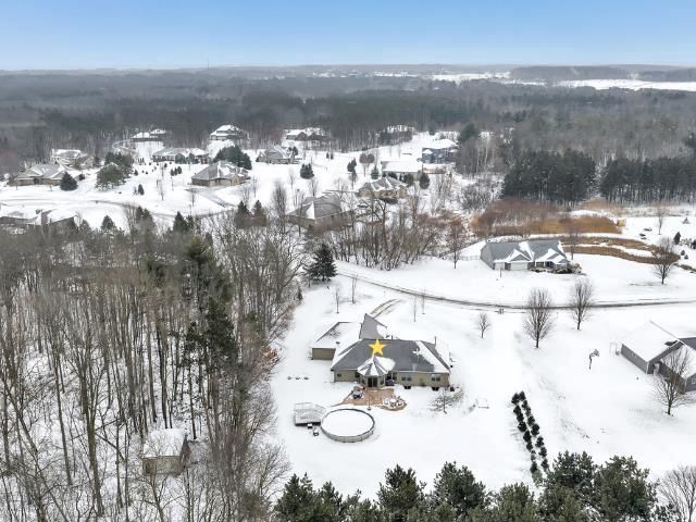 3400 WYNDING RIDGE WAY, Green Bay, WI 54313