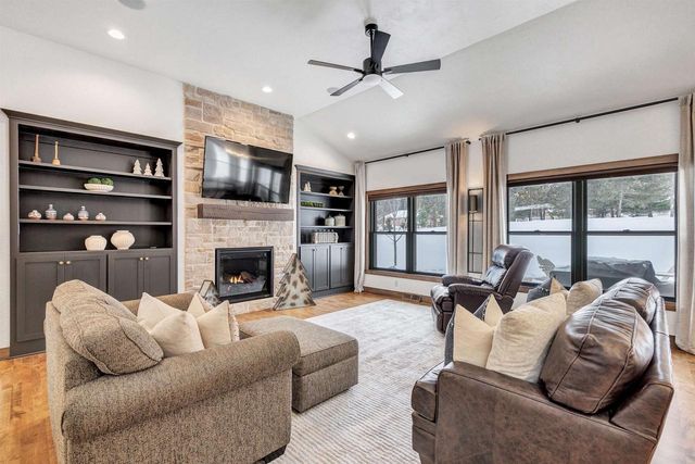 3400 WYNDING RIDGE WAY, Green Bay, WI 54313