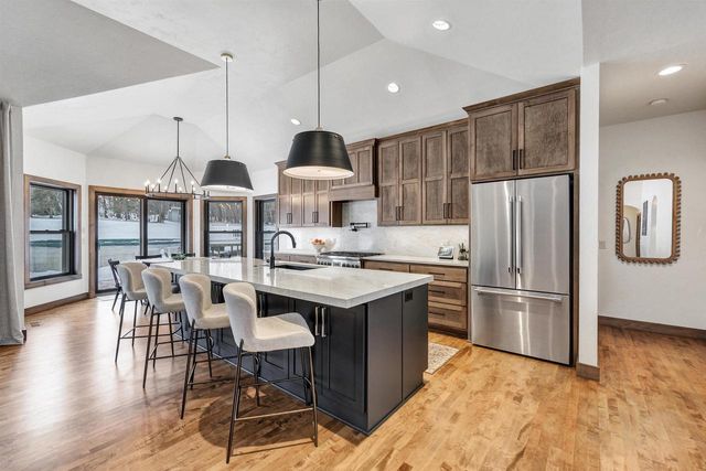 3400 WYNDING RIDGE WAY, Green Bay, WI 54313