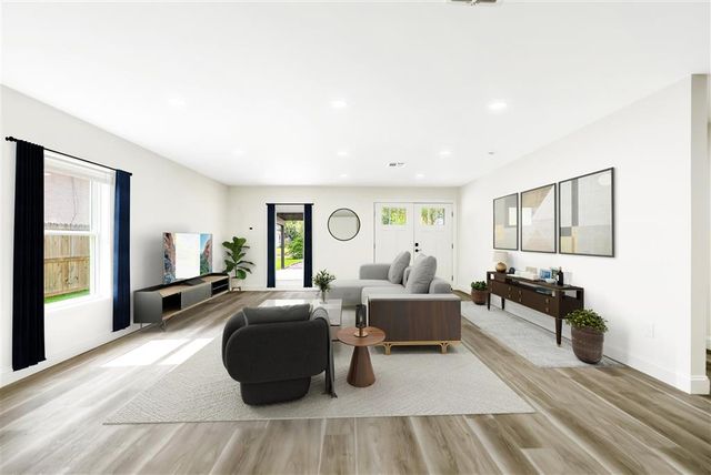 503 W Sallier Street, Lake Charles, LA 70601