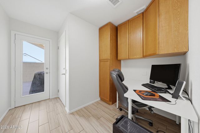 648 S CHOLLA Street, Gilbert, AZ 85233