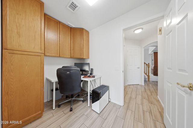 648 S CHOLLA Street, Gilbert, AZ 85233