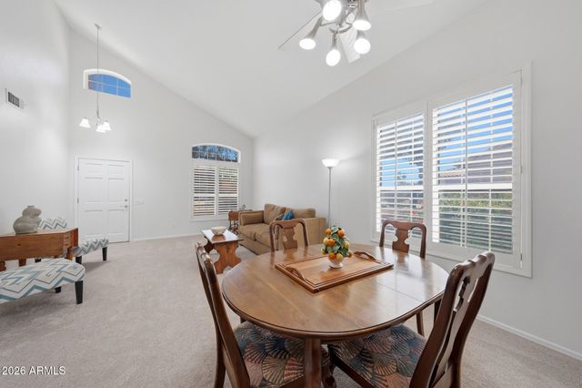 648 S CHOLLA Street, Gilbert, AZ 85233