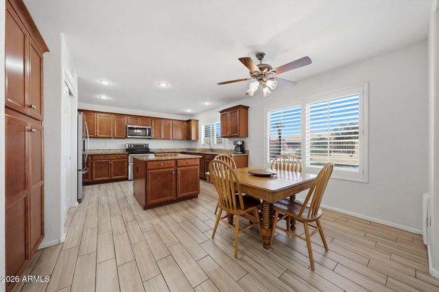 648 S CHOLLA Street, Gilbert, AZ 85233