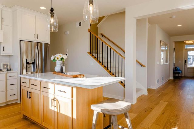 5522 Vista Trail, Victoria, MN 55386