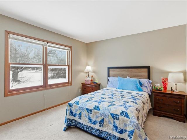 4008 Keewahdin, Fort Gratiot, MI 48059