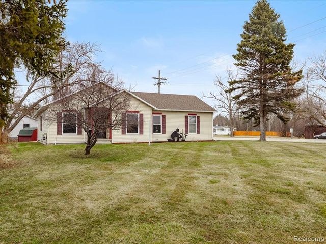 4008 Keewahdin, Fort Gratiot, MI 48059