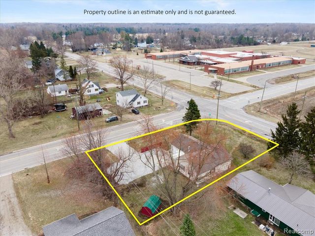 4008 Keewahdin, Fort Gratiot, MI 48059