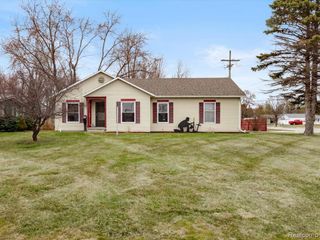 4008 Keewahdin, Fort Gratiot, MI 48059