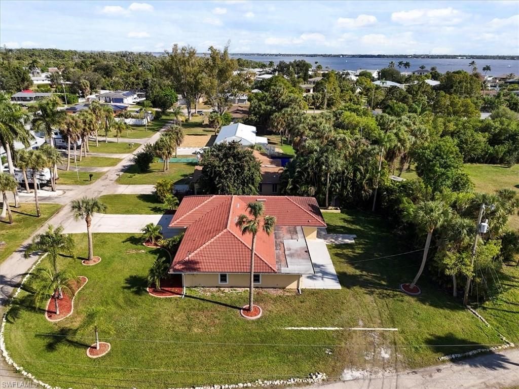 158 Dow LN, NORTH FORT MYERS, FL 33917 — photo 5