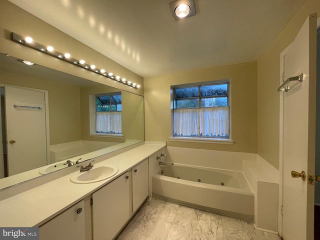 11859 NEW COUNTRY LN, Columbia, MD 21044