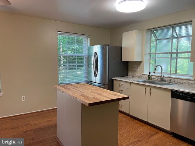 11859 NEW COUNTRY LN, Columbia, MD 21044