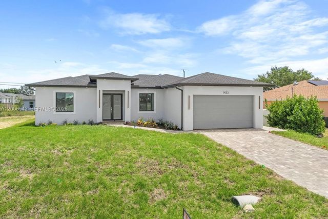1433 NW 7th Place, Cape Coral, FL 33993