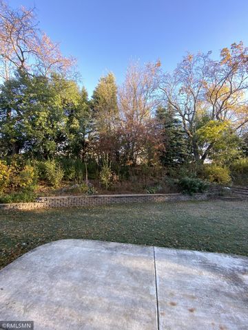 3572 Bailey Ridge Alcove, Woodbury, MN 55125