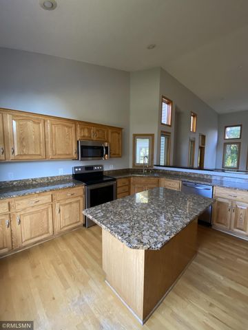 3572 Bailey Ridge Alcove, Woodbury, MN 55125